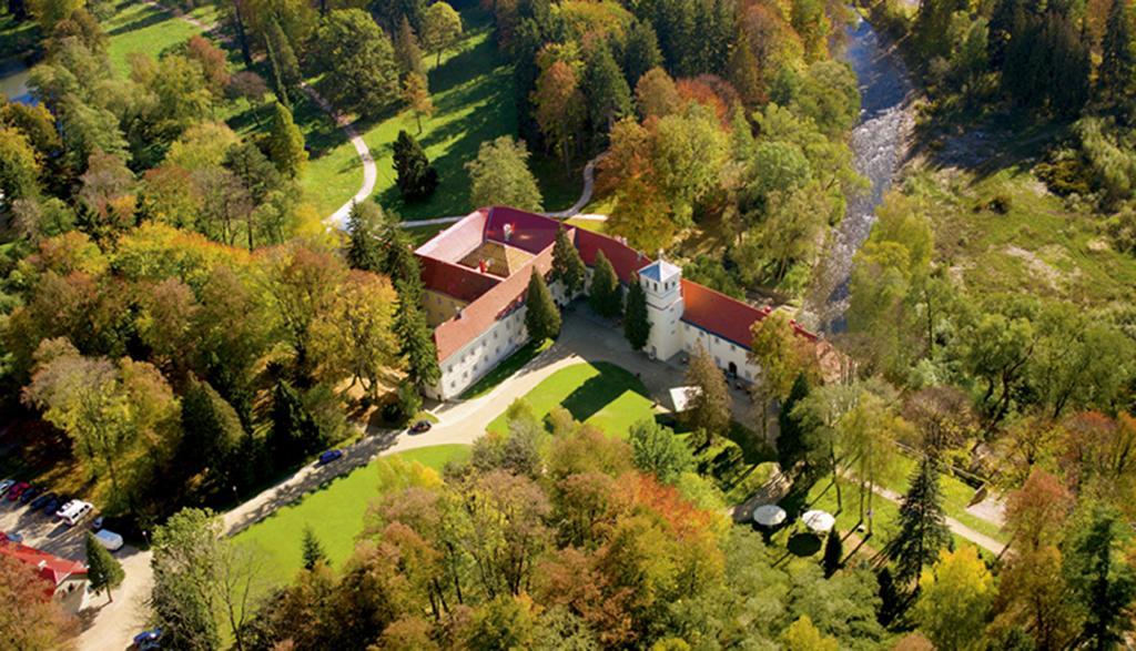 Zamek Na Skale Hotel Trzebieszowice Bagian luar foto